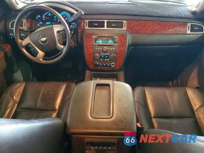 Zdjęcie 8 z 12 samochodu: 2011 CHEVROLET AVALANCHE LT VIN:3GNTKFE37BG291020 - miniatura