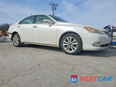 Czwarte zdjęcie samochodu z boku: 2010 LEXUS ES 350 BASE VIN:JTHBK1EG8A2345053 - miniatura