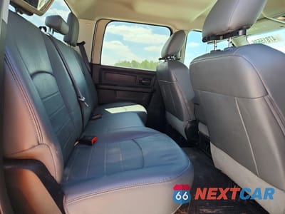Zdjęcie 10 z 12 samochodu: 2018 DODGE 2500 CREW VIN:3C6UR5HL4JG418293 - miniatura