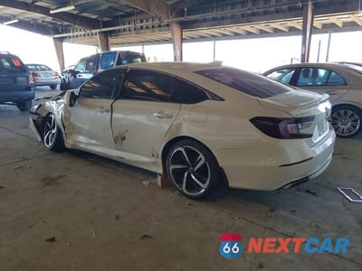 Drugie zdjęcie samochodu z przodu: 2018 HONDA ACCORD SPORT VIN:1HGCV1F37JA157057 - miniatura