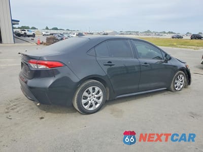 Trzecie zdjęcie samochodu z tyłu: 2020 TOYOTA COROLLA LE VIN:5YFEPRAEXLP094625 - miniatura