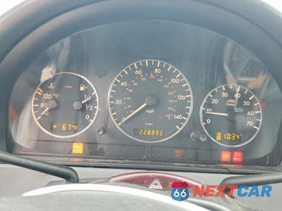 Zdjęcie 9 z 11 samochodu: 2005 MERCEDES-BENZ ML 500 VIN:4JGAB75E05A568371 - miniatura