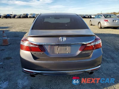 Zdjęcie 6 z 11 samochodu: 2017 HONDA ACCORD SPORT VIN:1HGCR2F59HA052493 - miniatura