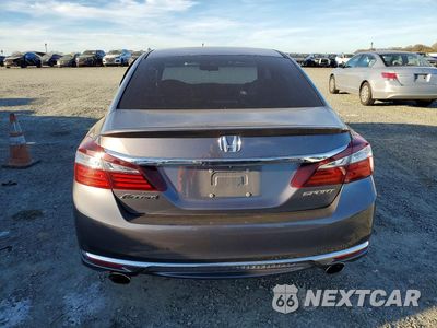 Zdjęcie 6 z 12 samochodu: 2017 HONDA ACCORD SPORT VIN:1HGCR2F59HA052493 - miniatura