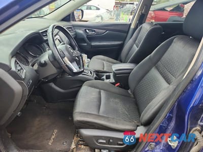 Zdjęcie 7 z 12 samochodu: 2020 NISSAN ROGUE SV VIN:JN8AT2MVXLW106118 - miniatura