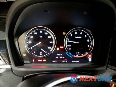 Zdjęcie 9 z 14 samochodu: 2018 BMW X1 XDRIVE28I VIN:WBXHT3C36J5L29584 - miniatura