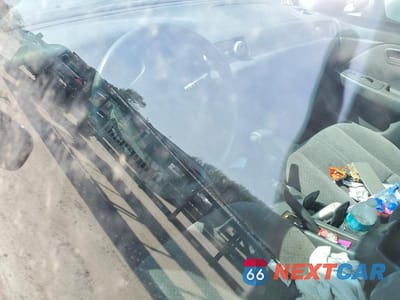 Zdjęcie 8 z 12 samochodu: 2001 TOYOTA CAMRY LE V6 VIN:4T1BF22KX1U970722 - miniatura