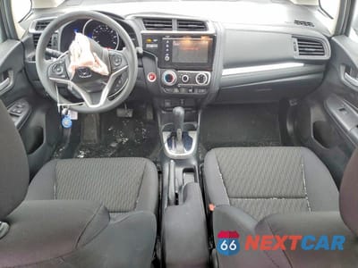 Zdjęcie 8 z 11 samochodu: 2020 HONDA FIT EX VIN:3HGGK5H88LM727048 - miniatura
