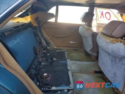 Zdjęcie 10 z 12 samochodu: 1986 MERCEDES-BENZ 560 SEL VIN:WDBCA39046A228975 - miniatura