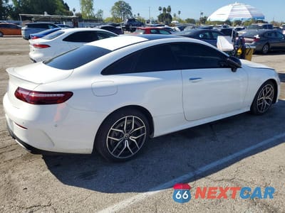 Trzecie zdjęcie samochodu z tyłu: 2023 MERCEDES-BENZ E 450 VIN:W1K1J5JB0PF204437 - miniatura
