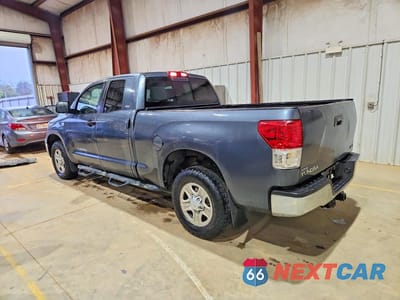 Drugie zdjęcie samochodu z przodu: 2010 TOYOTA TUNDRA GRADE VIN:5TFUM5F11AX002996 - miniatura