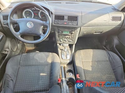 Zdjęcie 8 z 12 samochodu: 2004 VOLKSWAGEN JETTA GL VIN:3VWRK69M54M019024 - miniatura