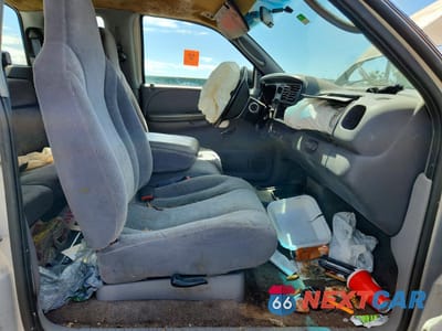 Zdjęcie 10 z 13 samochodu: 2000 DODGE DAKOTA VIN:1B7GL22X9YS550289 - miniatura