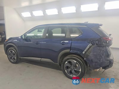 Drugie zdjęcie samochodu z przodu: 2026 NISSAN ROGUE SV VIN:5N1BT3BA7TC683899 - miniatura