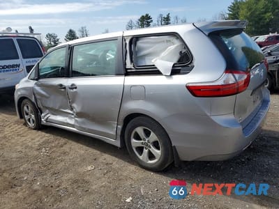 Drugie zdjęcie samochodu z przodu: 2018 TOYOTA SIENNA L 7-PASSENGER VIN:5TDZZ3DC2JS963189 - miniatura