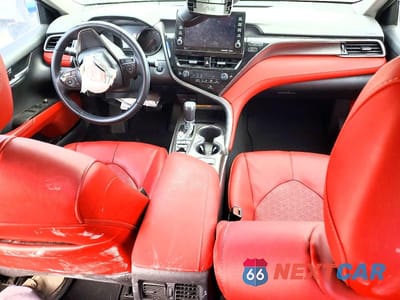 Zdjęcie 8 z 13 samochodu: 2021 TOYOTA CAMRY XSE VIN:4T1K61AK3MU580724 - miniatura