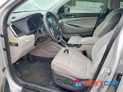 Zdjęcie 7 z 13 samochodu: 2017 HYUNDAI TUCSON SE VIN:KM8J33A40HU398566 - miniatura