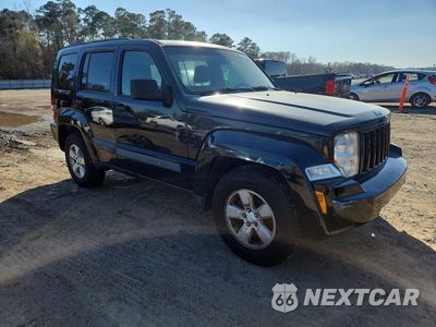 Czwarte zdjęcie samochodu z boku: 2012 JEEP LIBERTY SPORT VIN:1C4PJLAK7CW158821 - miniatura