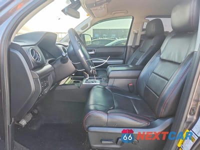 Zdjęcie 7 z 12 samochodu: 2019 TOYOTA TUNDRA SR5 VIN:5TFDW5F1XKX792827 - miniatura