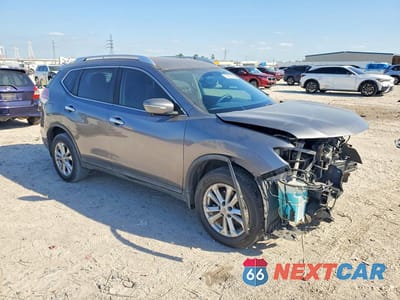 Czwarte zdjęcie samochodu z boku: 2015 NISSAN ROGUE SV VIN:KNMAT2MT4FP503235 - miniatura