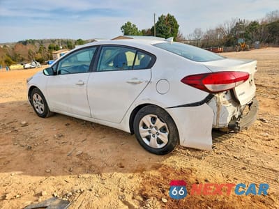 Drugie zdjęcie samochodu z przodu: 2017 KIA FORTE LX VIN:3KPFK4A76HE059600 - miniatura
