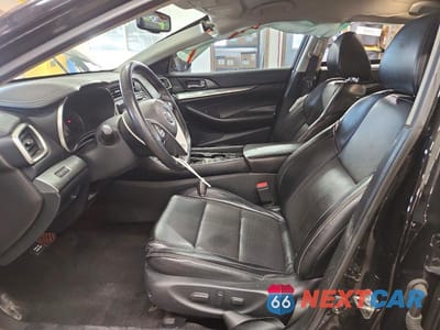 Zdjęcie 7 z 12 samochodu: 2019 NISSAN MAXIMA 3.5 SV VIN:1N4AA6AV6KC367572 - miniatura
