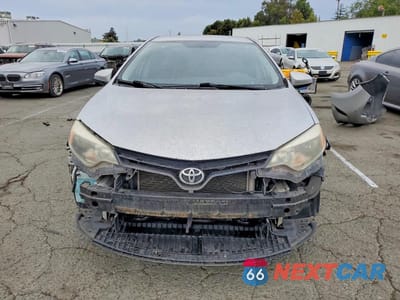 Piąte zdjęcie samochodu w środku: 2014 TOYOTA COROLLA LE VIN:5YFBURHE6EP140777 - miniatura