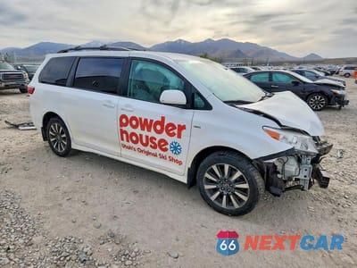 Czwarte zdjęcie samochodu z boku: 2020 TOYOTA SIENNA LE 7-PASSENGER VIN:5TDJZ3DC9LS241041 - miniatura