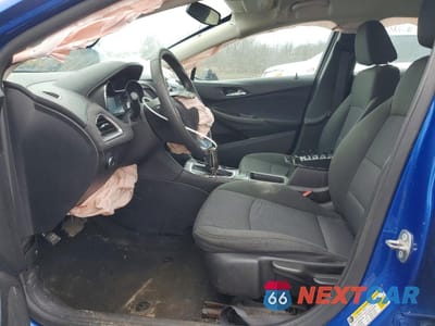 Zdjęcie 7 z 12 samochodu: 2017 CHEVROLET CRUZE LT VIN:1G1BE5SM2H7187244 - miniatura