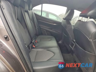 Zdjęcie 10 z 13 samochodu: 2022 TOYOTA CAMRY SE VIN:4T1G11AK9NU636574 - miniatura
