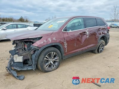 2019 TOYOTA HIGHLANDER LE 5TDZARFH8KS053504 - główne zdjęcie licytacji z USA - miniatura