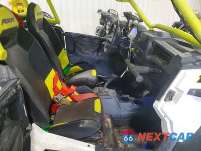 Piąte zdjęcie samochodu w środku: 2021 POLARIS RZR XP UTILITY VEHICLE VIN:3NSNAE999MF143617 - miniatura