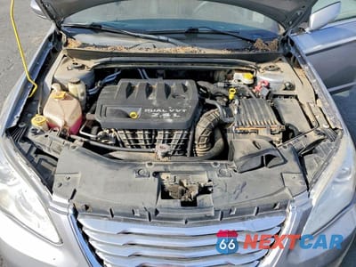 Zdjęcie 11 z 11 samochodu: 2014 CHRYSLER 200 LX VIN:1C3CCBAB6EN123199 - miniatura