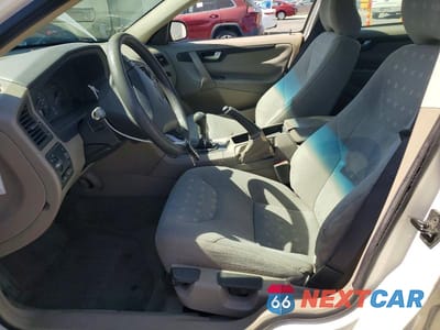 Zdjęcie 7 z 13 samochodu: 2002 VOLVO S60 VIN:YV1RS61R822122012 - miniatura