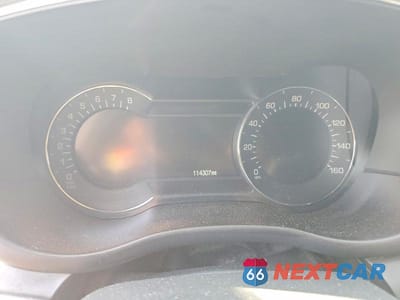 Zdjęcie 9 z 12 samochodu: 2019 LINCOLN MKC VIN:5LMCJ1C93KUL17267 - miniatura