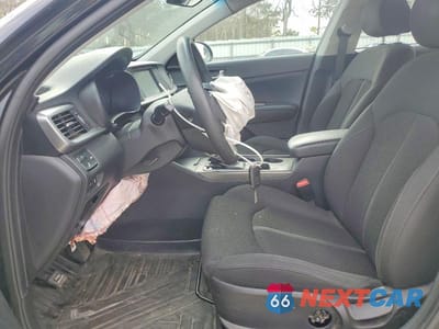 Zdjęcie 7 z 11 samochodu: 2019 KIA OPTIMA LX VIN:5XXGT4L37KG359480 - miniatura