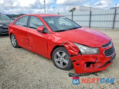 Czwarte zdjęcie samochodu z boku: 2015 CHEVROLET CRUZE LT VIN:1G1PC5SB1F7275659 - miniatura