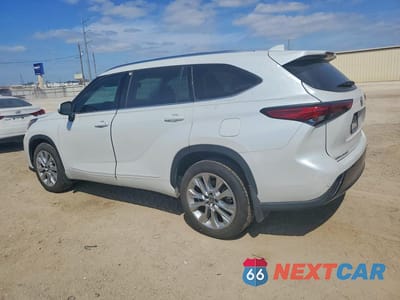 Drugie zdjęcie samochodu z przodu: 2022 TOYOTA HIGHLANDER LIMITED VIN:5TDYZRAHXNS094958 - miniatura