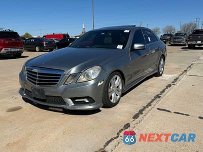 Drugie zdjęcie samochodu z przodu: 2011 MERCEDES-BENZ E 350 BLUETEC VIN:WDDHF2EB9BA450370 - miniatura