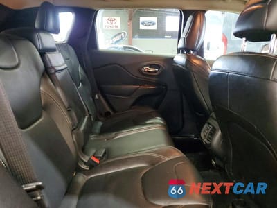 Zdjęcie 11 z 13 samochodu: 2015 JEEP CHEROKEE LATITUDE VIN:1C4PJMCS3FW614921 - miniatura