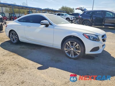 Czwarte zdjęcie samochodu z boku: 2017 MERCEDES-BENZ C 300 VIN:WDDWJ4JB6HF366705 - miniatura