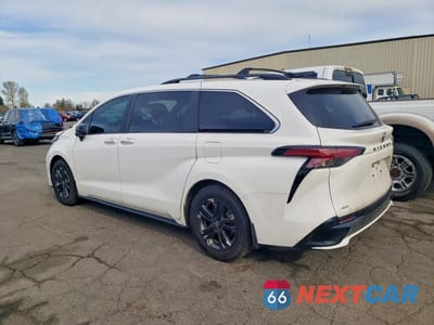Drugie zdjęcie samochodu z przodu: 2024 TOYOTA SIENNA XSE 7-PASSENGER VIN:5TDDSKFC5RS116104 - miniatura