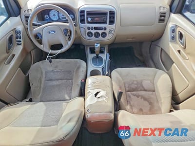 Zdjęcie 8 z 13 samochodu: 2006 FORD ESCAPE XLT VIN:1FMYU93136KD04769 - miniatura