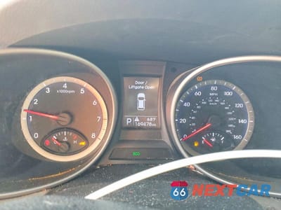 Zdjęcie 9 z 14 samochodu: 2016 HYUNDAI SANTA FE SE VIN:KM8SM4HF2GU133760 - miniatura