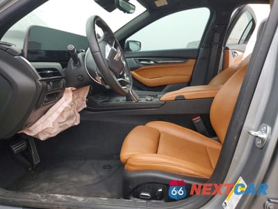 Zdjęcie 7 z 13 samochodu: 2025 CADILLAC CT5 SPORT VIN:1G6DP5RK6S0113021 - miniatura