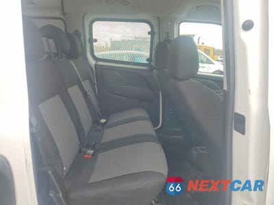Zdjęcie 11 z 12 samochodu: 2019 RAM PROMASTER CITY VIN:ZFBHRFAB6K6N84208 - miniatura