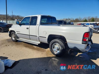 Drugie zdjęcie samochodu z przodu: 1998 DODGE RAM 2500 VIN:1B7KC23W8WJ198695 - miniatura