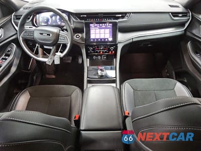 Zdjęcie 8 z 12 samochodu: 2025 JEEP GRAND CHEROKEE LAREDO VIN:1C4RJHAG8SC362206 - miniatura