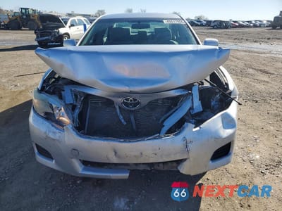 Piąte zdjęcie samochodu w środku: 2011 TOYOTA CAMRY LE VIN:4T4BF3EK3BR183748 - miniatura