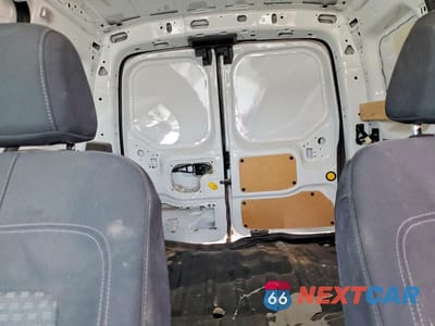 Zdjęcie 10 z 14 samochodu: 2023 FORD TRANSIT CONNECT VIN:NM0LS6T21P1571702 - miniatura